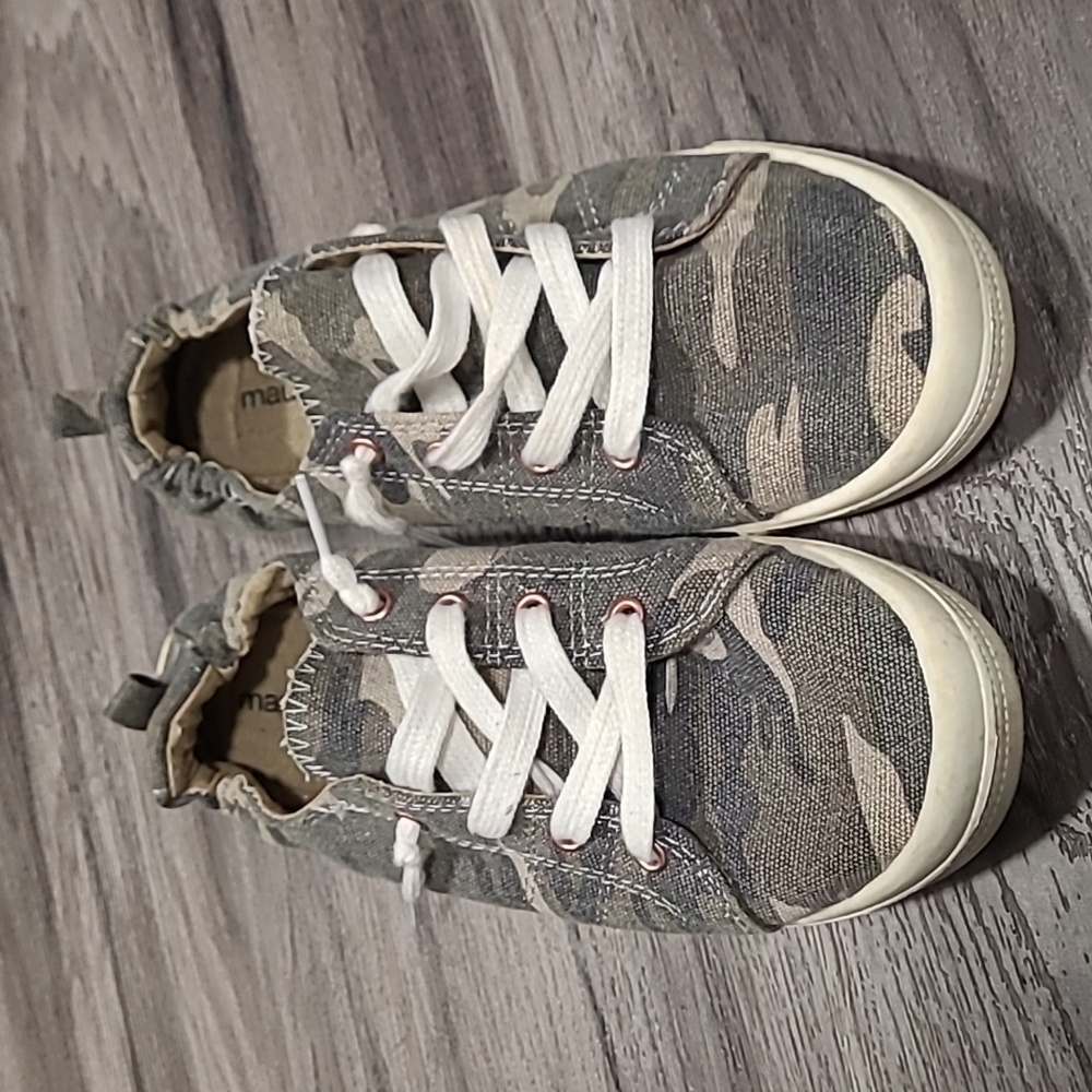 Maurices slip on shoe